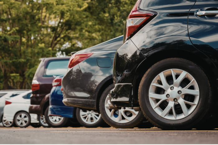 Teismas apgynė automobilį su paslėptais defektais nusipirkusios pirkėjos teises